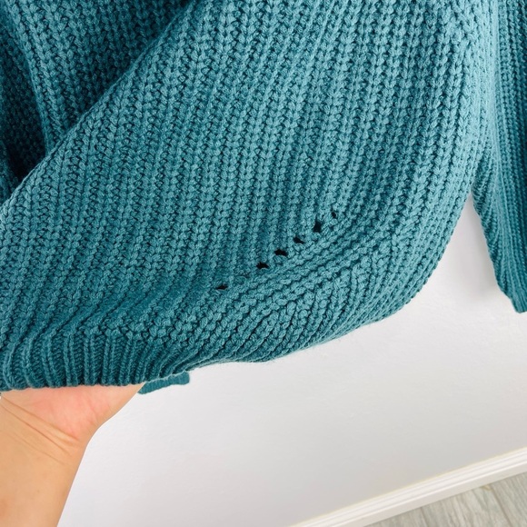 Moon & Madison Teal Pine Green Chunky Knit Crop Long Sleeve Cowl Neck Sweater - Picture 7 of 8